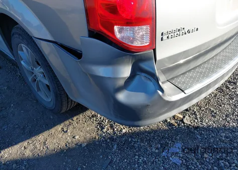 2016 Dodge Grand Caravan Sxt z USA, uszkodzony, nr VIN 2C4RDGCG5GR209439